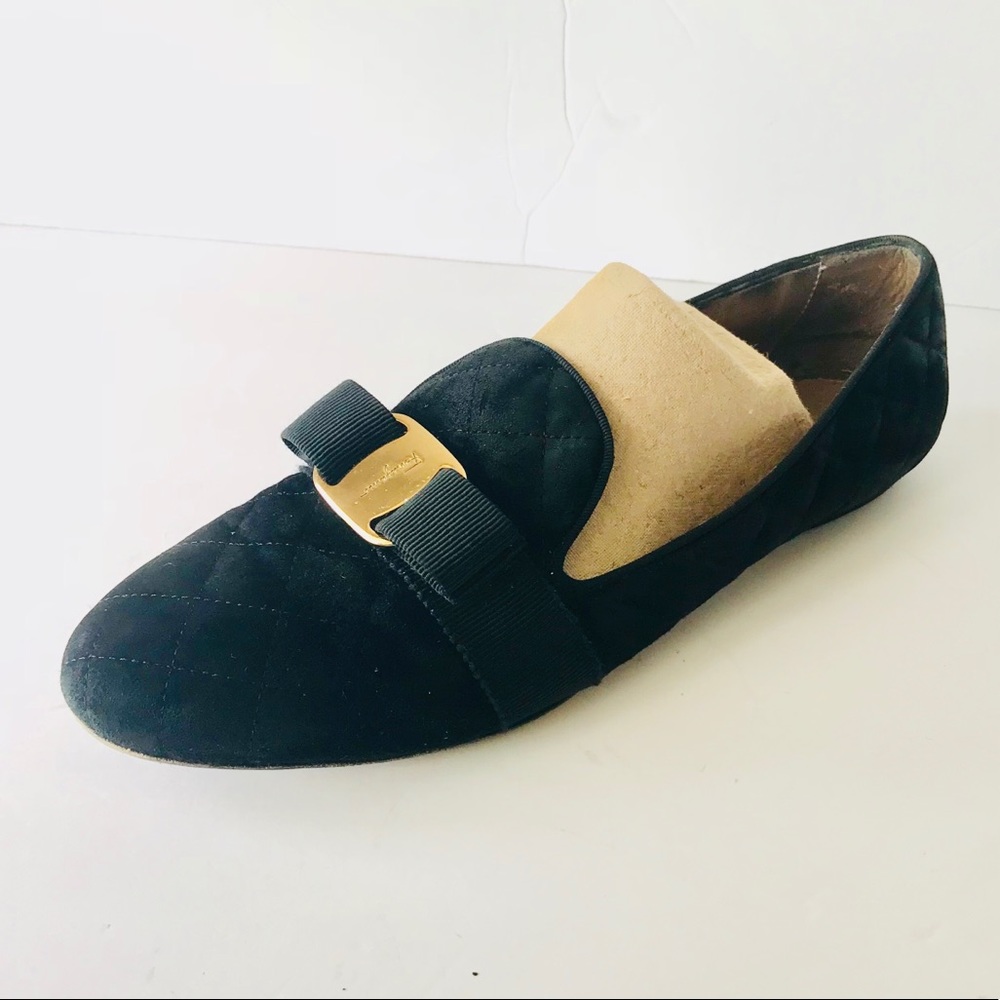 Salvatore Ferragamo Black Suede Quoted Vara Bow - Picture 2 of 8